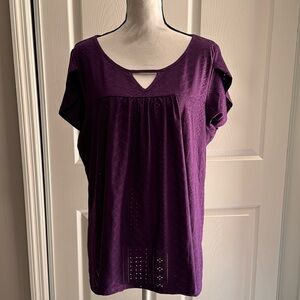 NWT Bloomchic Eyelet Top Purple